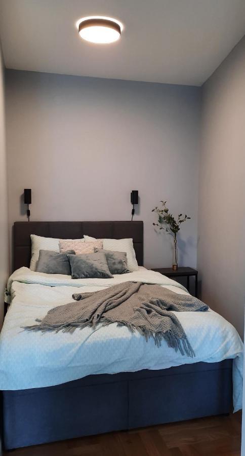 Nina Studio Apartment Bijeljina Kültér fotó